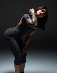 ENTERIZO ESPALDA DESCUBIERTA · LEGGIN